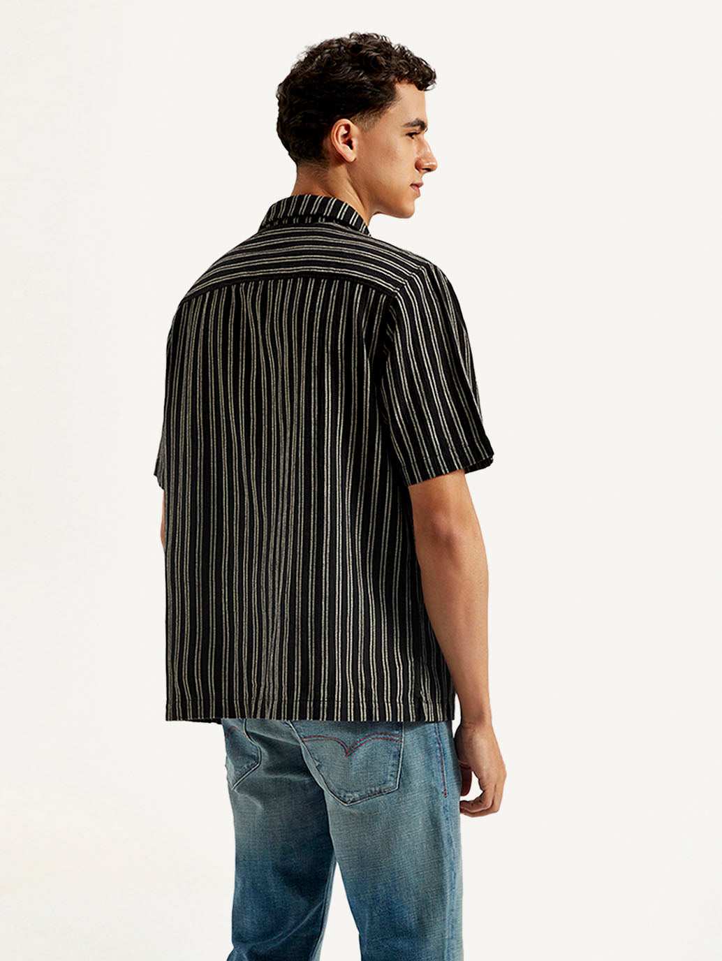 Men's Resort Collar Striped Relaxed Fit Shirt