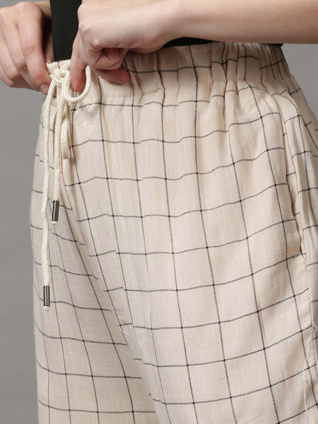 Women's Cream Checked Trousers