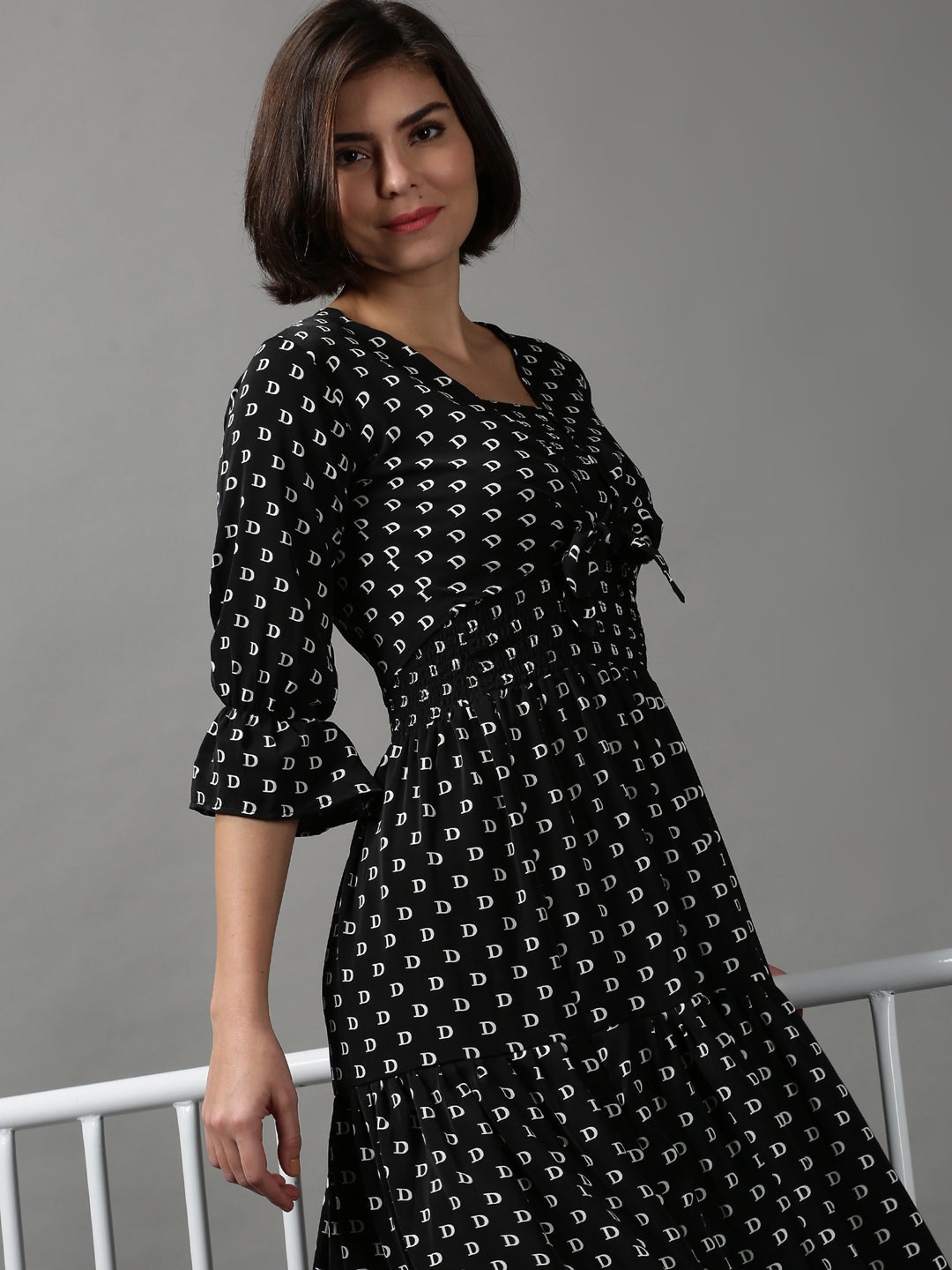 Women's Black Printed Crepe Midi Dress With Shrug