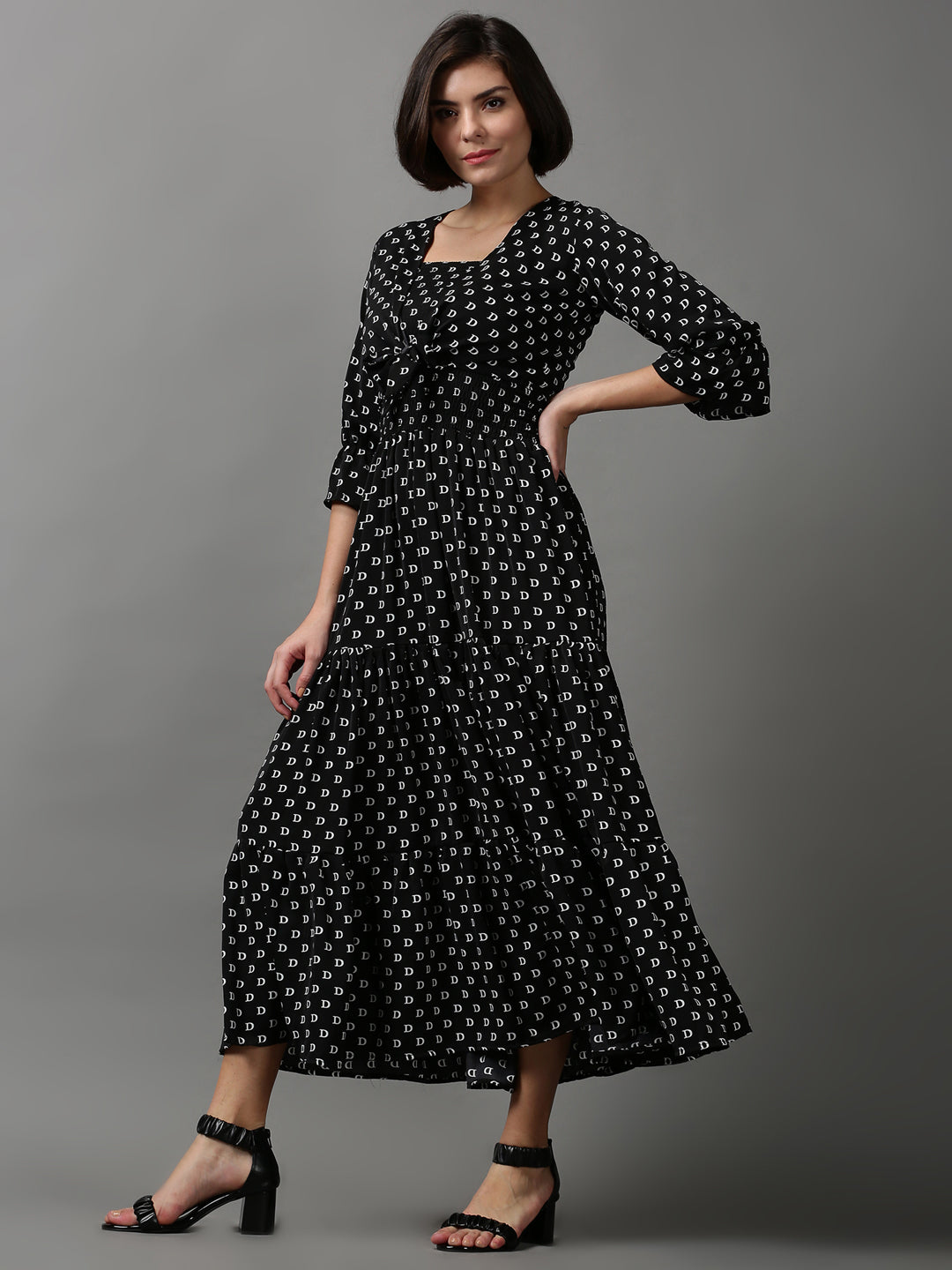 Women's Black Printed Crepe Midi Dress With Shrug