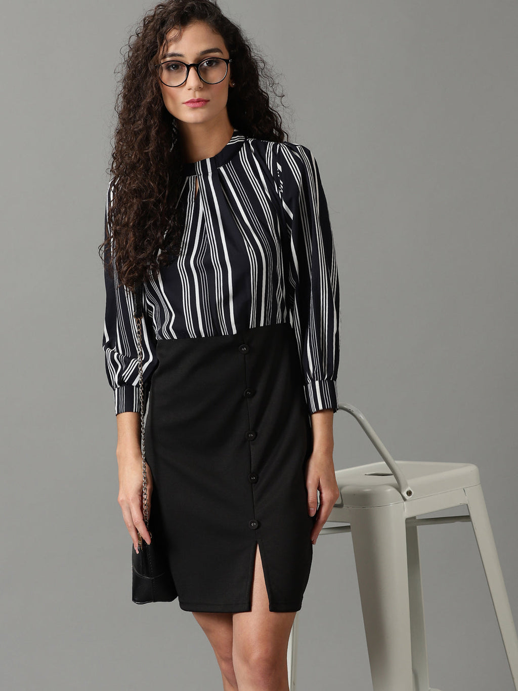 Women's Black Keyhole Neck Striped Chiffon Sheath Dress