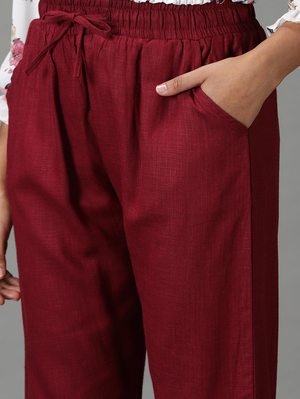 Women's Red Regular Fit Cigarette Trouser