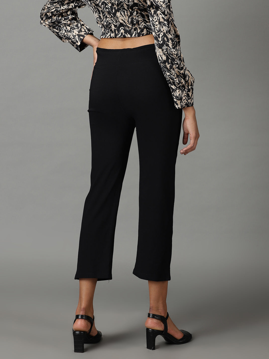 Women's Black Relaxed Straight Fit High-Rise Trousers