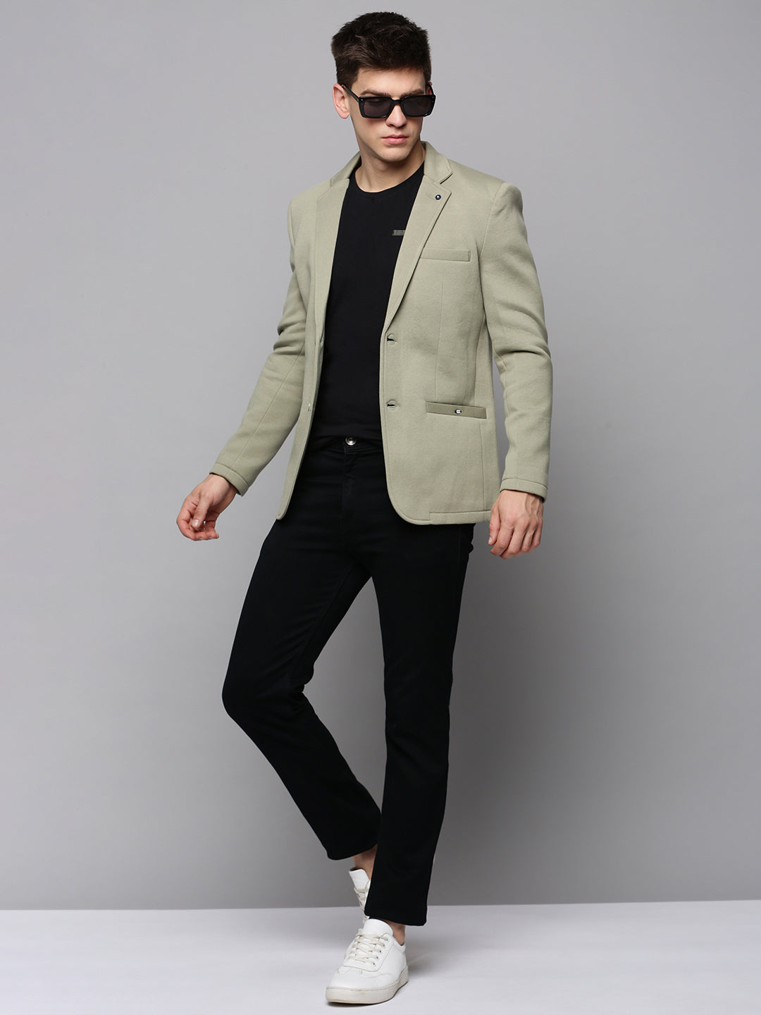 Men's Green Solid Single Breasted Blazer