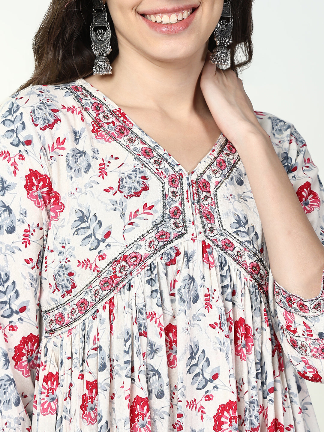 Women's White Floral Anarkali Kurta