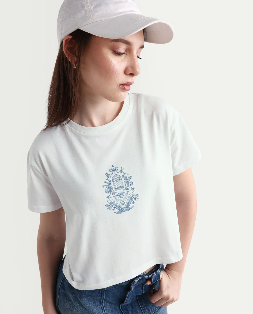 Rareism Women's Bharop Off White Cotton Blend Crew Neck Graphic Print Crop Regular Fit T-Shirt