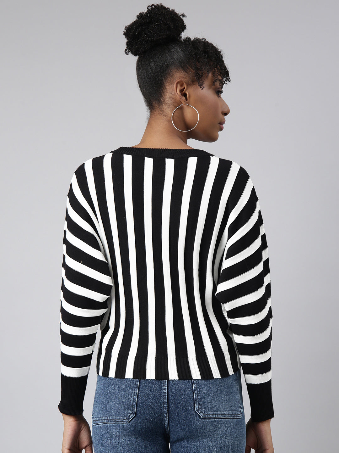 Women's Black Striped Round Neck Striped Extended Sleeves Top