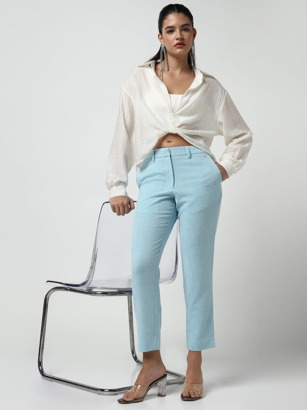 Women's Off White Shirt Collar Long Sleeves Studded Shirt Style Crop Top