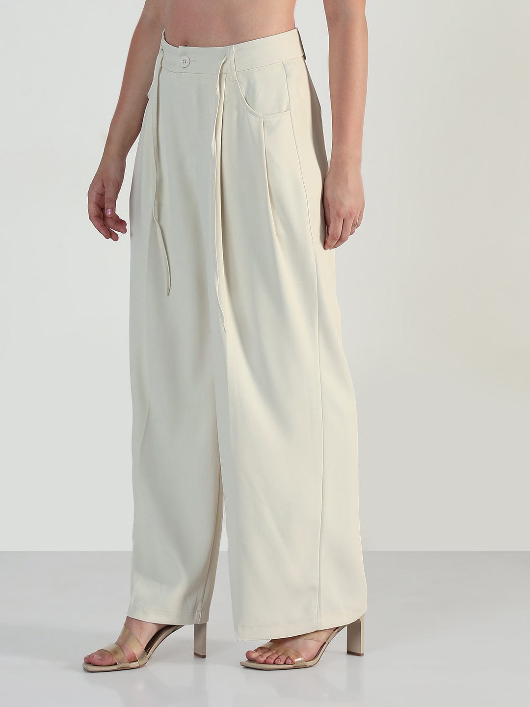 Women's Off White Relaxed Fit Trousers