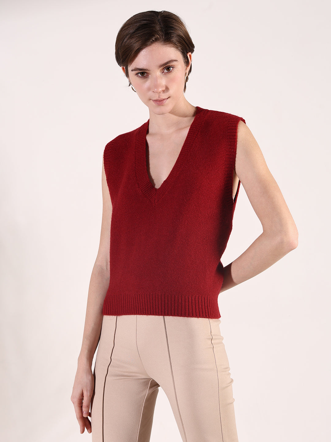 Women's Red V-Neck Sleeveless Top