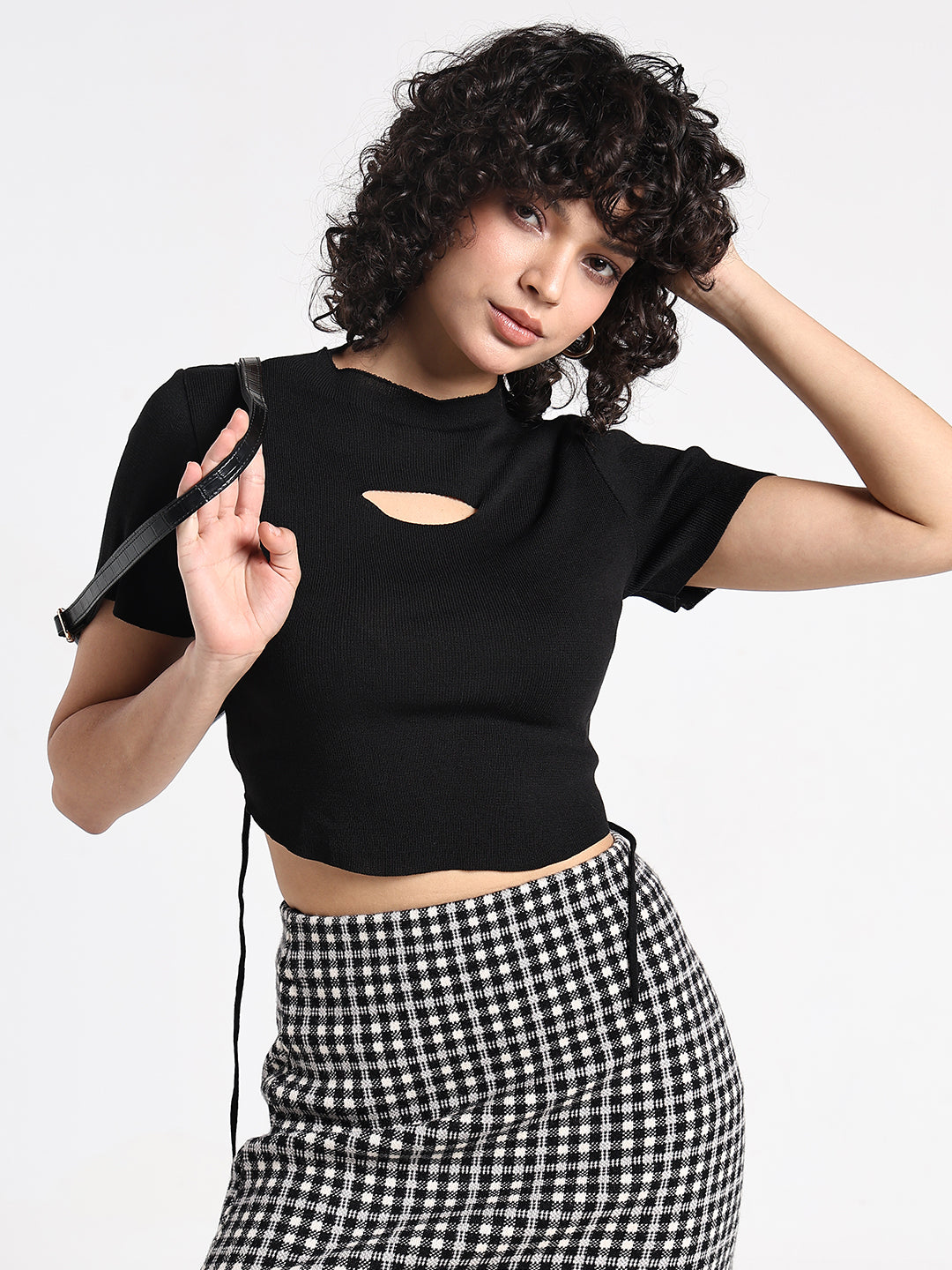 Women's Black Ribbed Short Sleeve Cut-Out Detail Crop Top