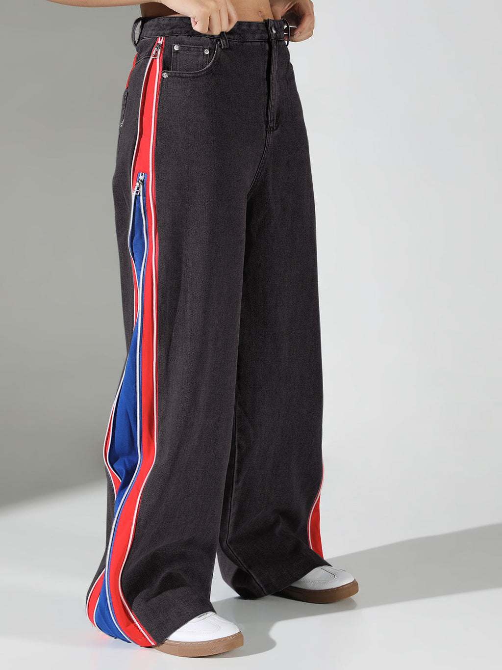 Women's Black Solid Baggy Jeans with side Zipper