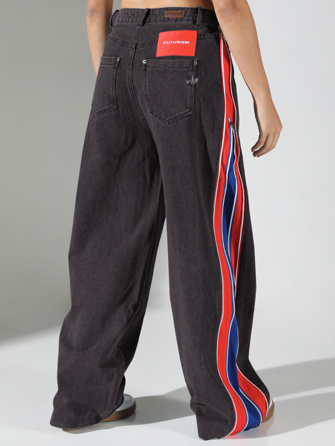 Women's Black Solid Baggy Jeans with side Zipper