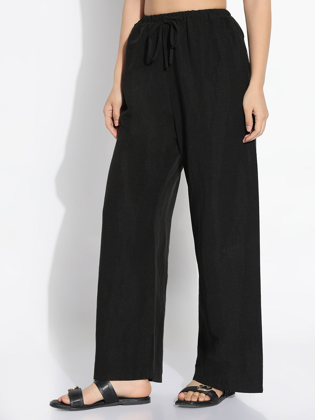 Women's Black Solid Loose Fit Trousers