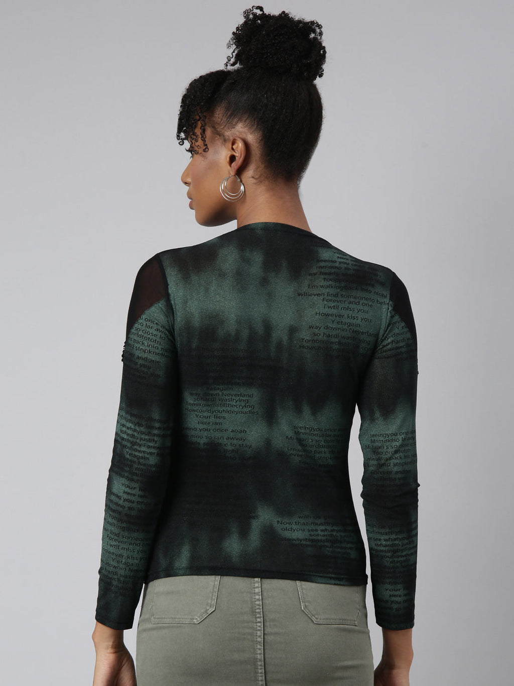 Women's Black Round Neck Shimmer Casual Fitted Top