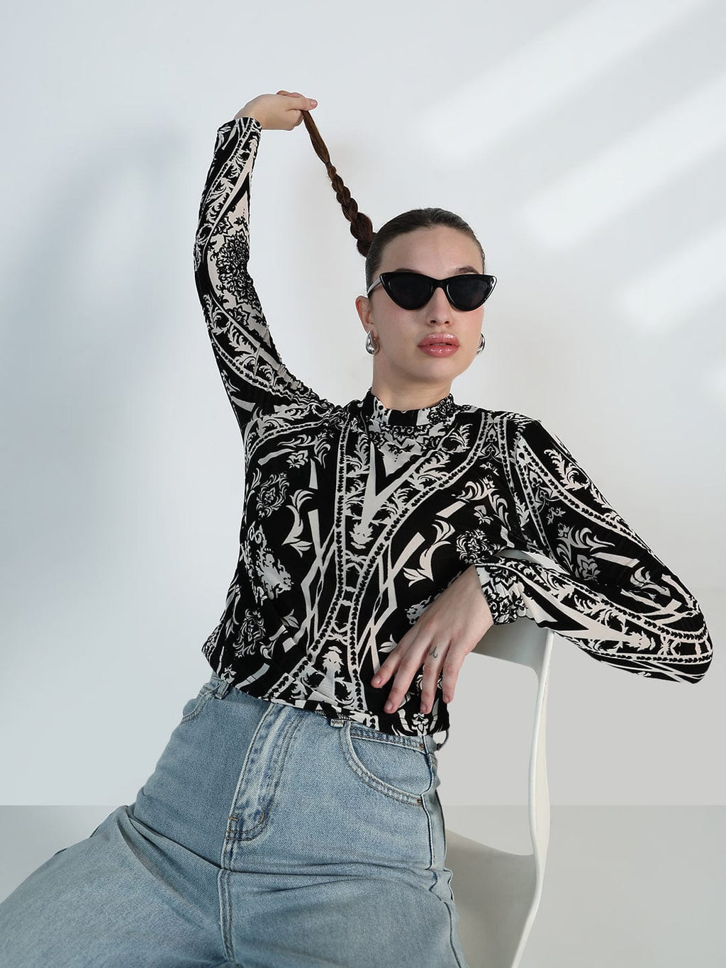 Women's Printed Black Mesh Full Sleeve Top