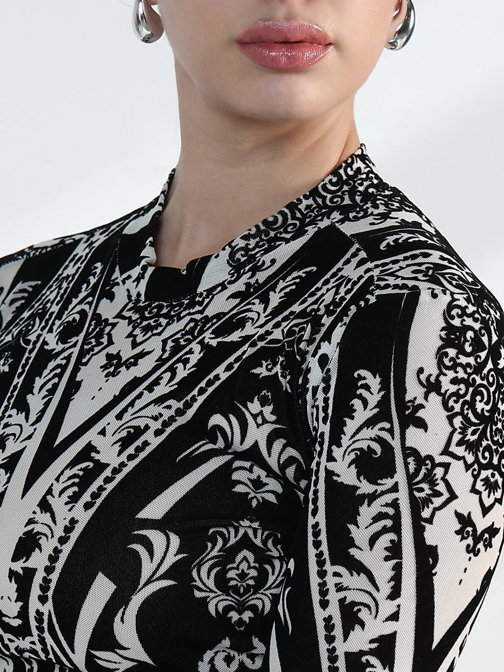 Women's Printed Black Mesh Full Sleeve Top