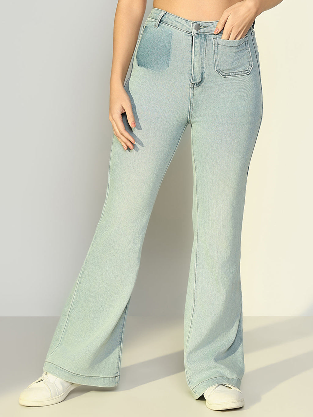 Women's Blue High Rise Flare Fit Jeans with single front Pocket