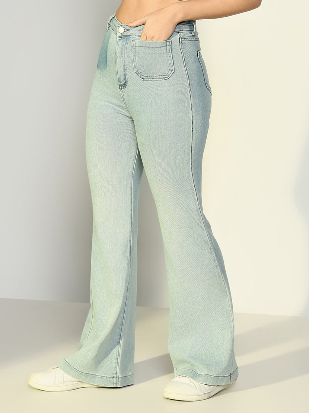 Women's Blue High Rise Flare Fit Jeans with single front Pocket