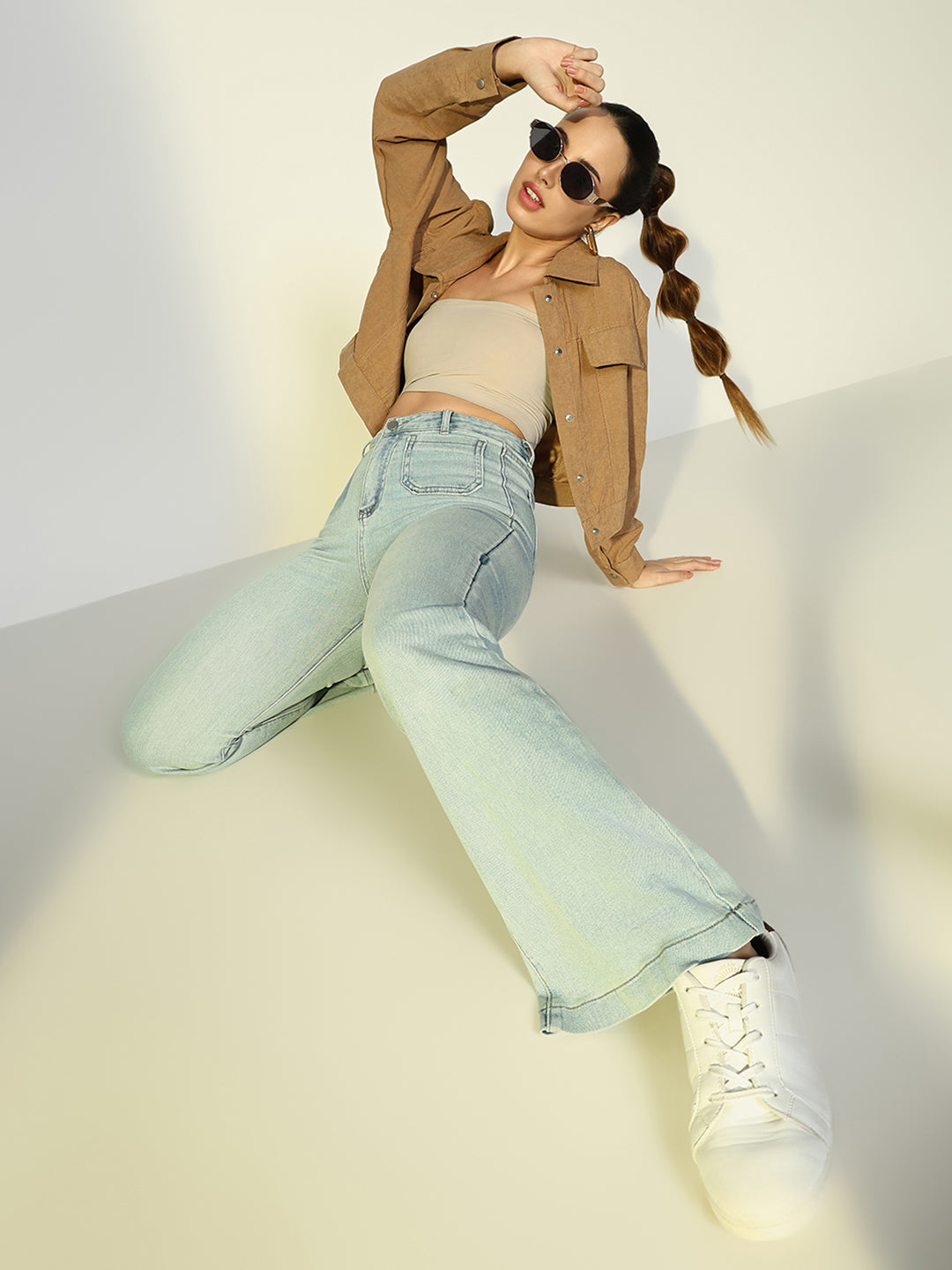 Women's Blue High Rise Flare Fit Jeans with single front Pocket