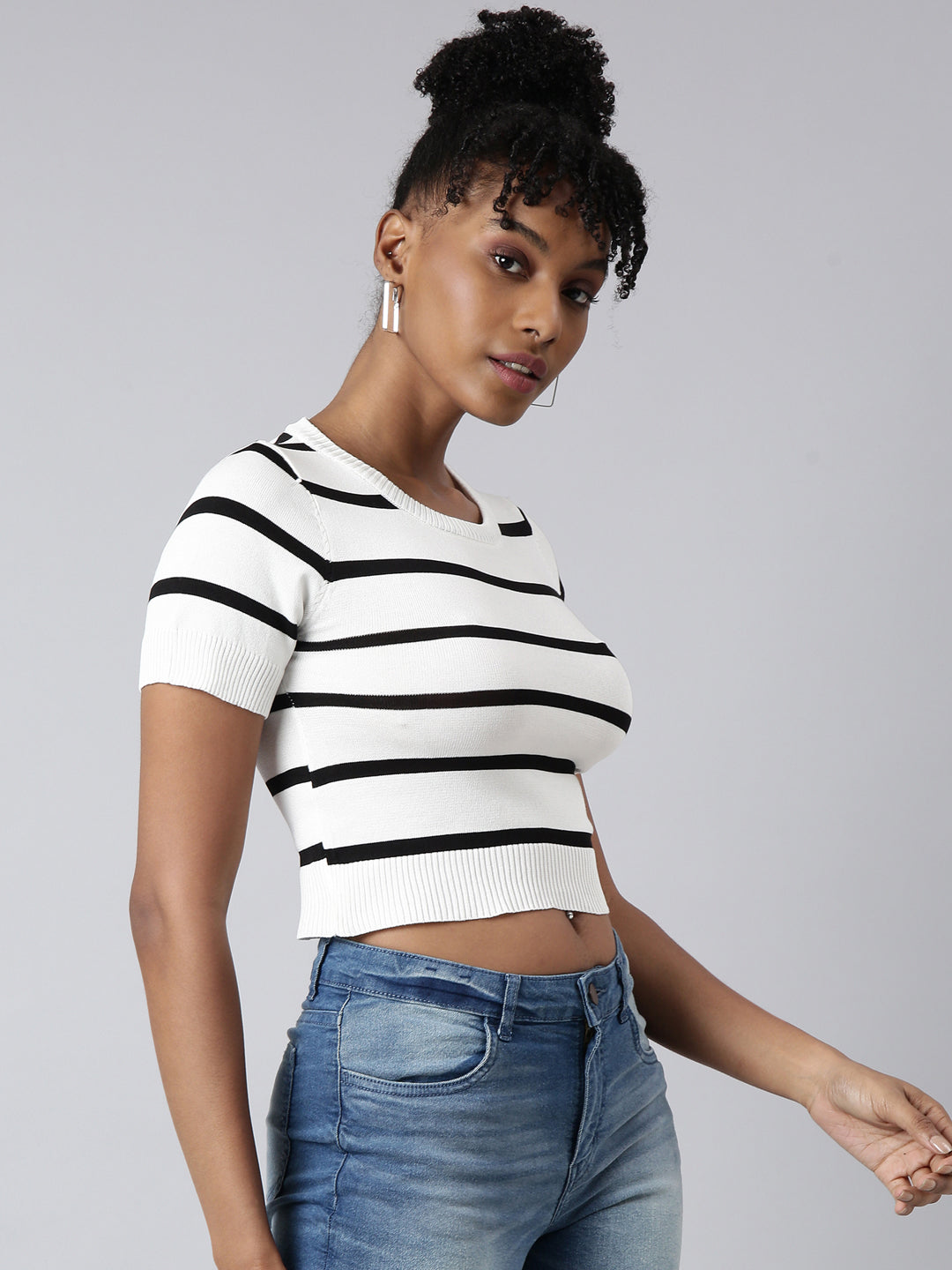 Women's White Striped Round Neck Fitted Crop Top