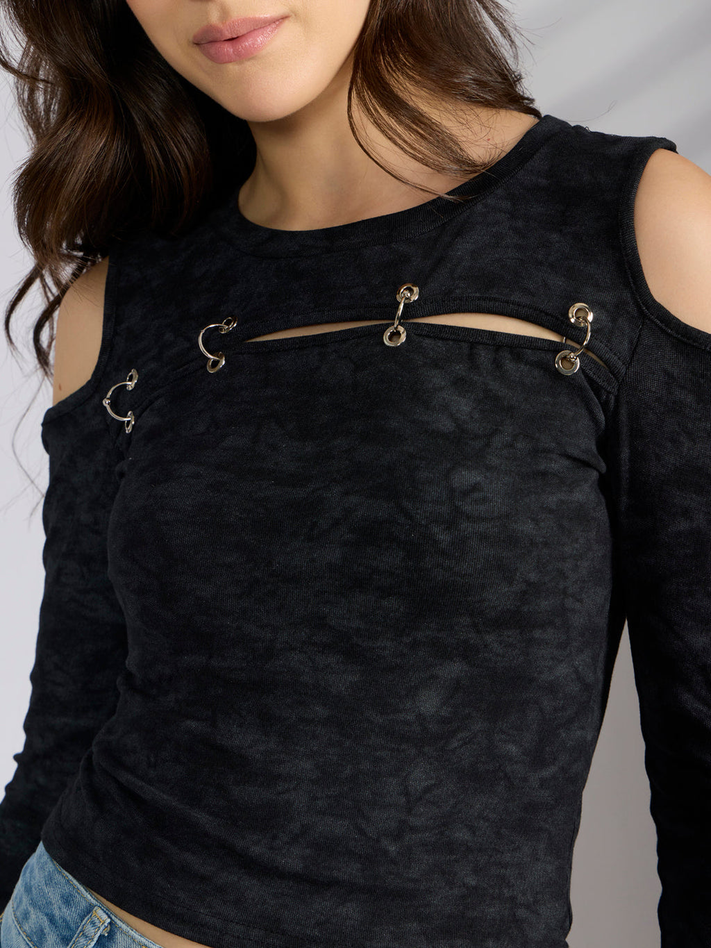 Women’s Charcoal Cold Shoulder Cut Out with Metal Ring Desig Long Sleeve Top