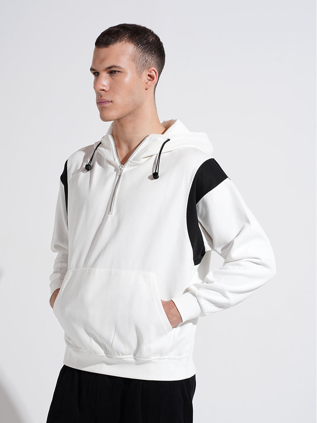 Men's Colourblocked White Ribbed Regular Fit Zip Up Hoodie