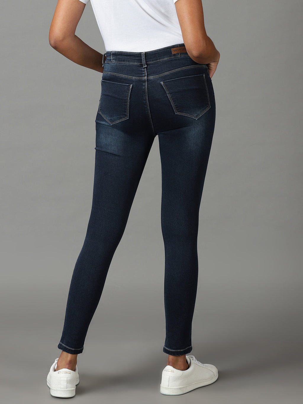 Women's Navy Blue Skinny Fit High-Rise Light Fade Stretchable Cotton Jeans