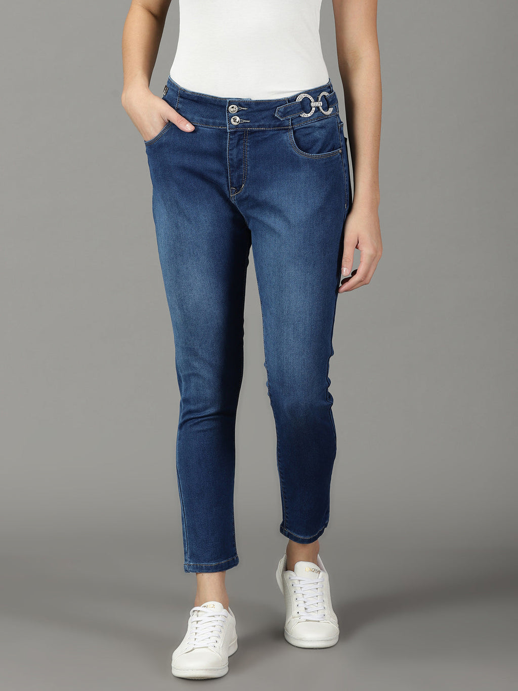 Women's Navy Blue Slim Fit Mid-Rise Light Fade Stretchable Jeans