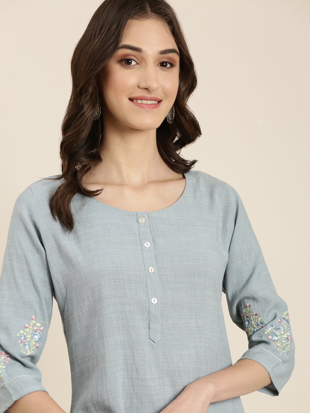 Women's Blue Round Neck Cotton Straight Kurta