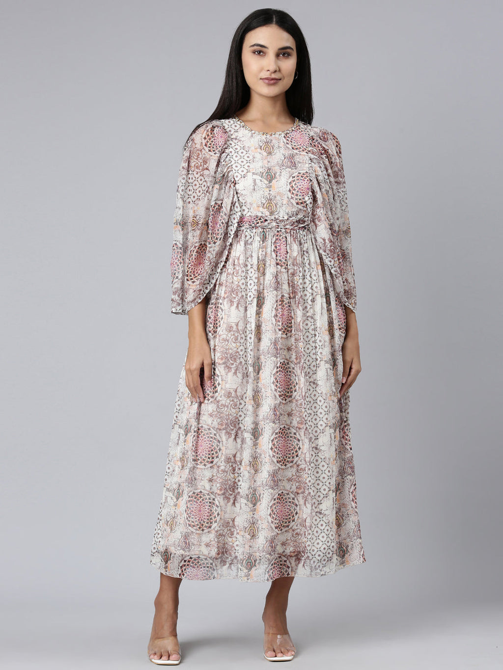Women's Off White Floral Printed Puff Sleeves Gathered Fit & Flare Bohemian Midi Dress