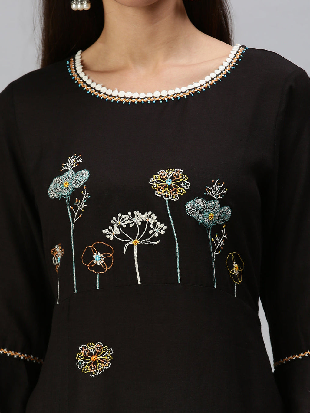 Women's Black Floral Embellished Flared Sleeves A-Line Kurta