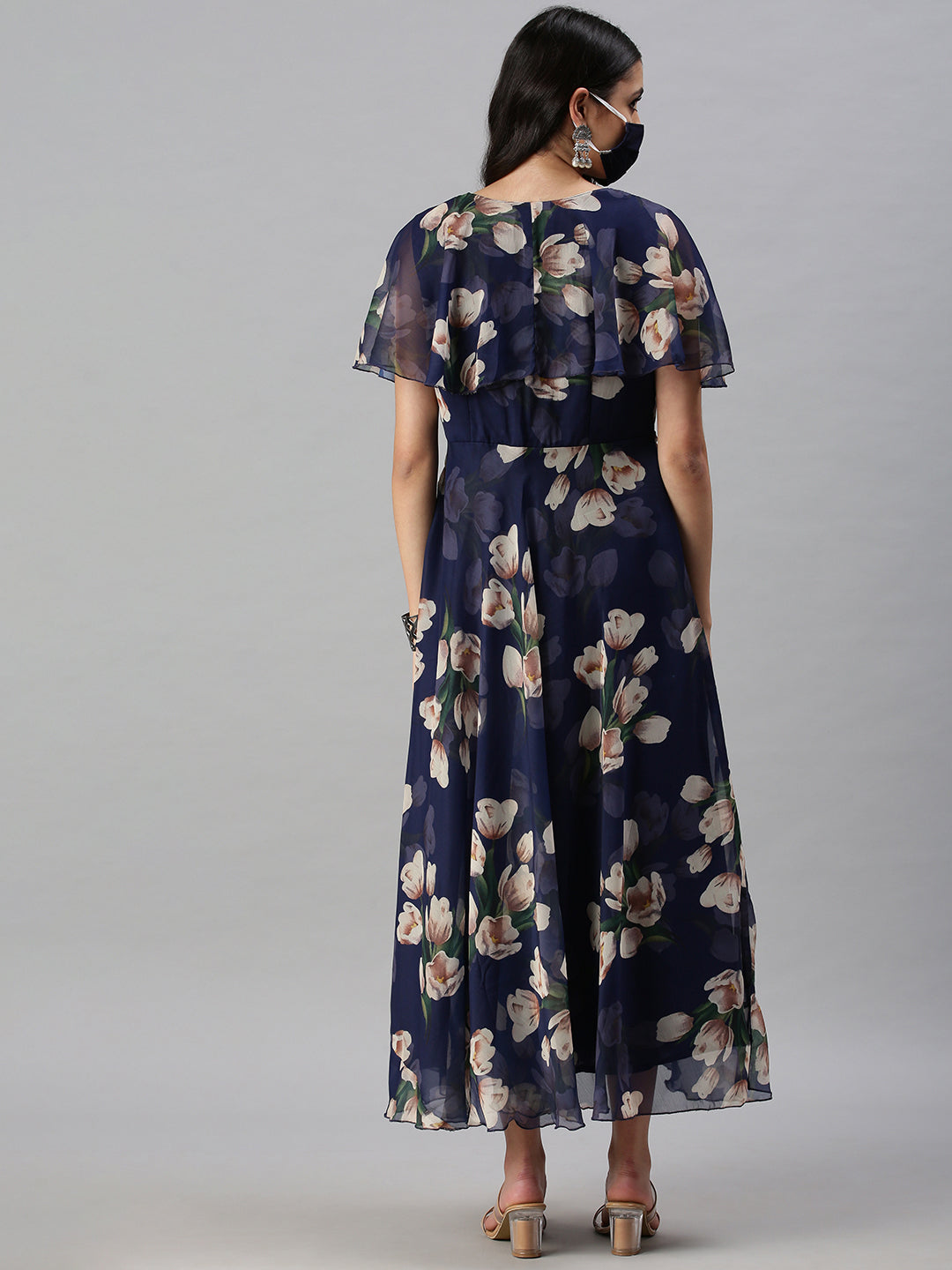 Women's Blue Floral Thread Work Anarkali Kurta