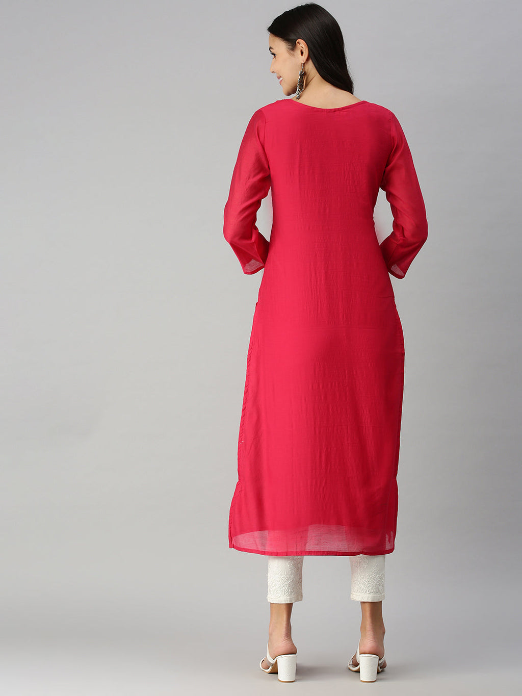 Women's Embroidered Pink Straight Kurta