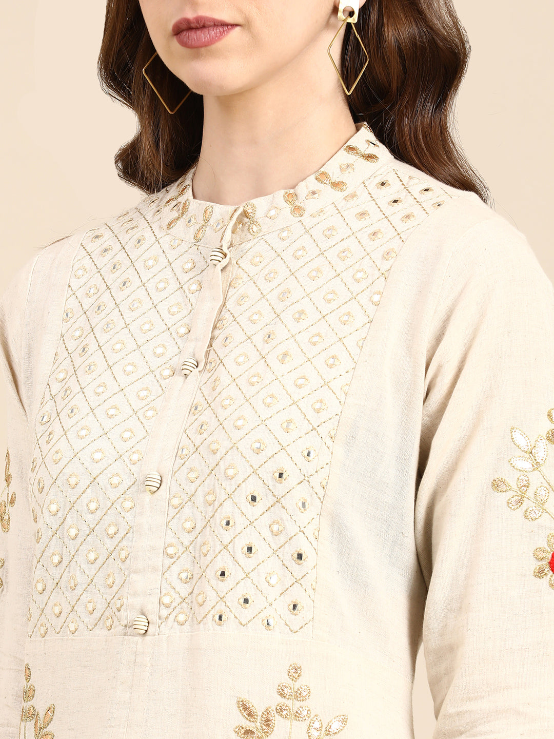 Women's Off White Floral Embroidered Mandarin Collar Mirror Work A-Line Kurta