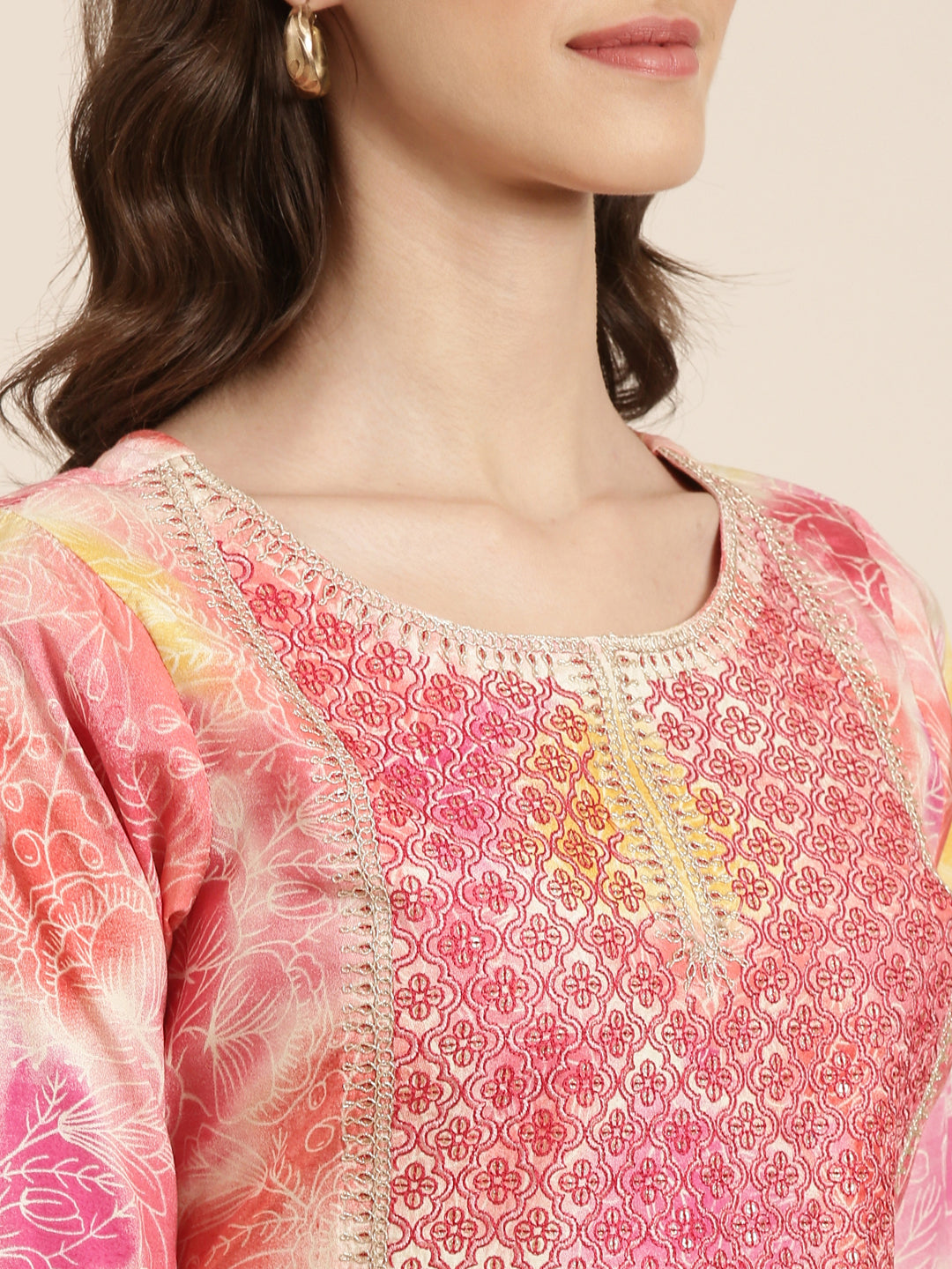 Women's Peach Floral Printed Thread Work Pleated Anarkali Kurta