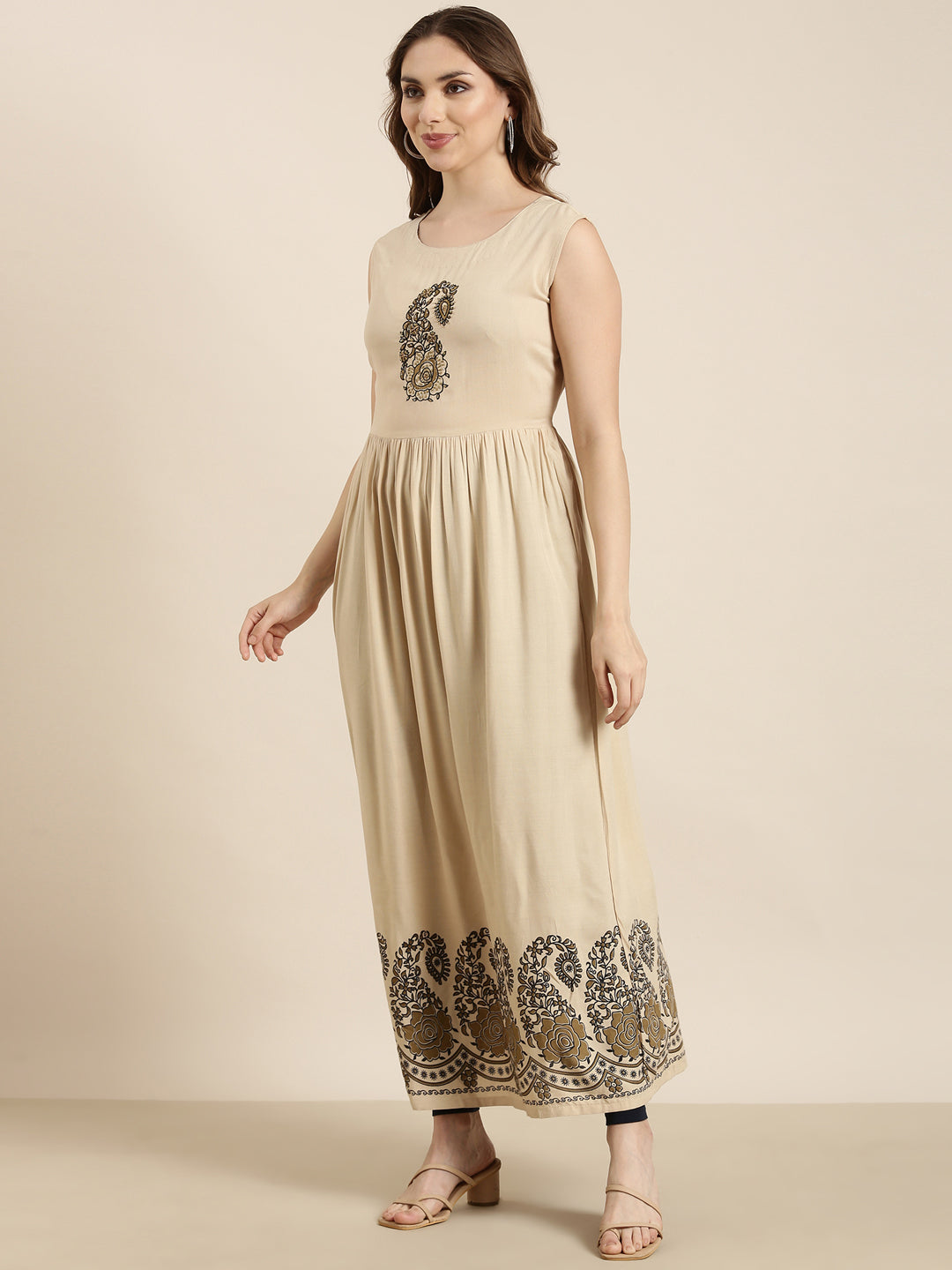 Women's Anarkali Beige Ethnic Motifs Kurta Comes With Overcoat
