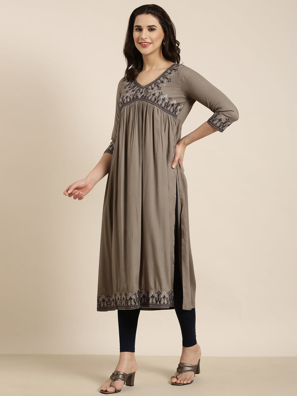 Women's Anarkali Grey Solid Kurta Sets with Dupatta