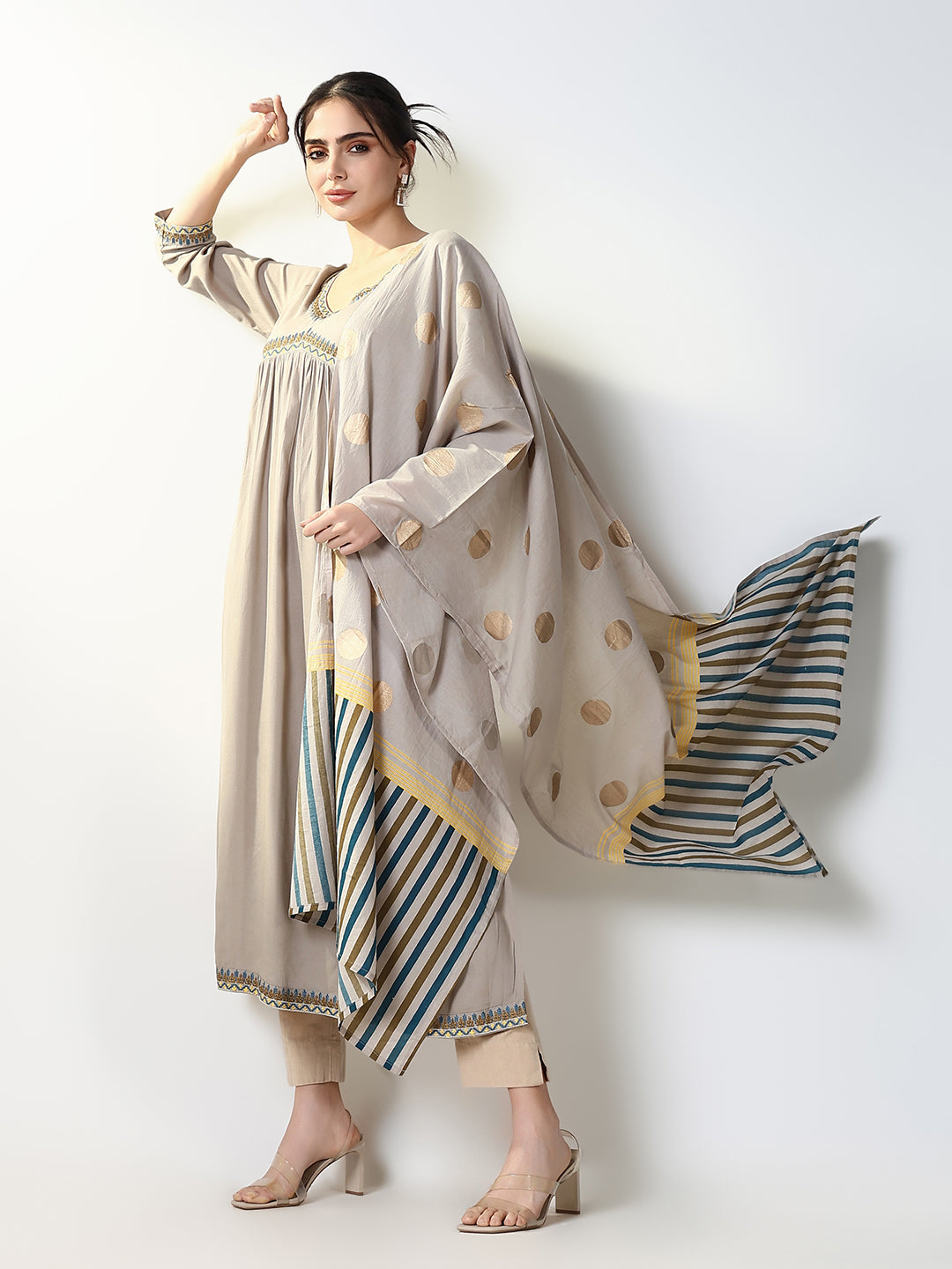 Women's Ethnic Grey Solid Anarkali Kurta with Dupatta
