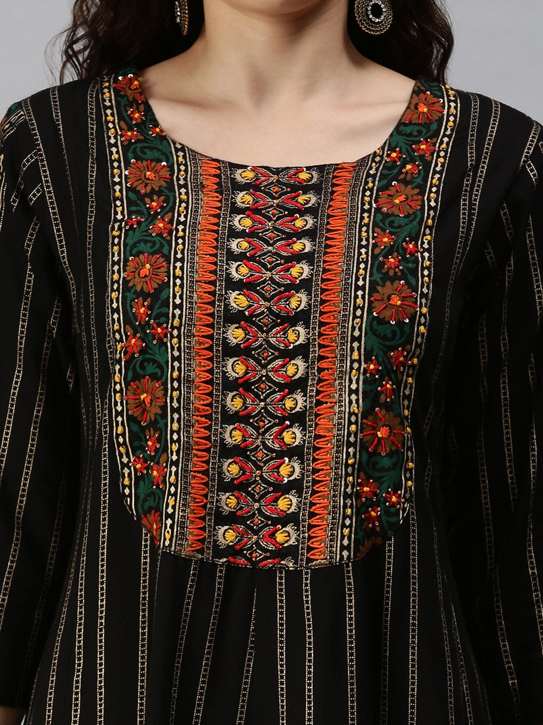 Women's Yoke Design Black Anarkali Kurta