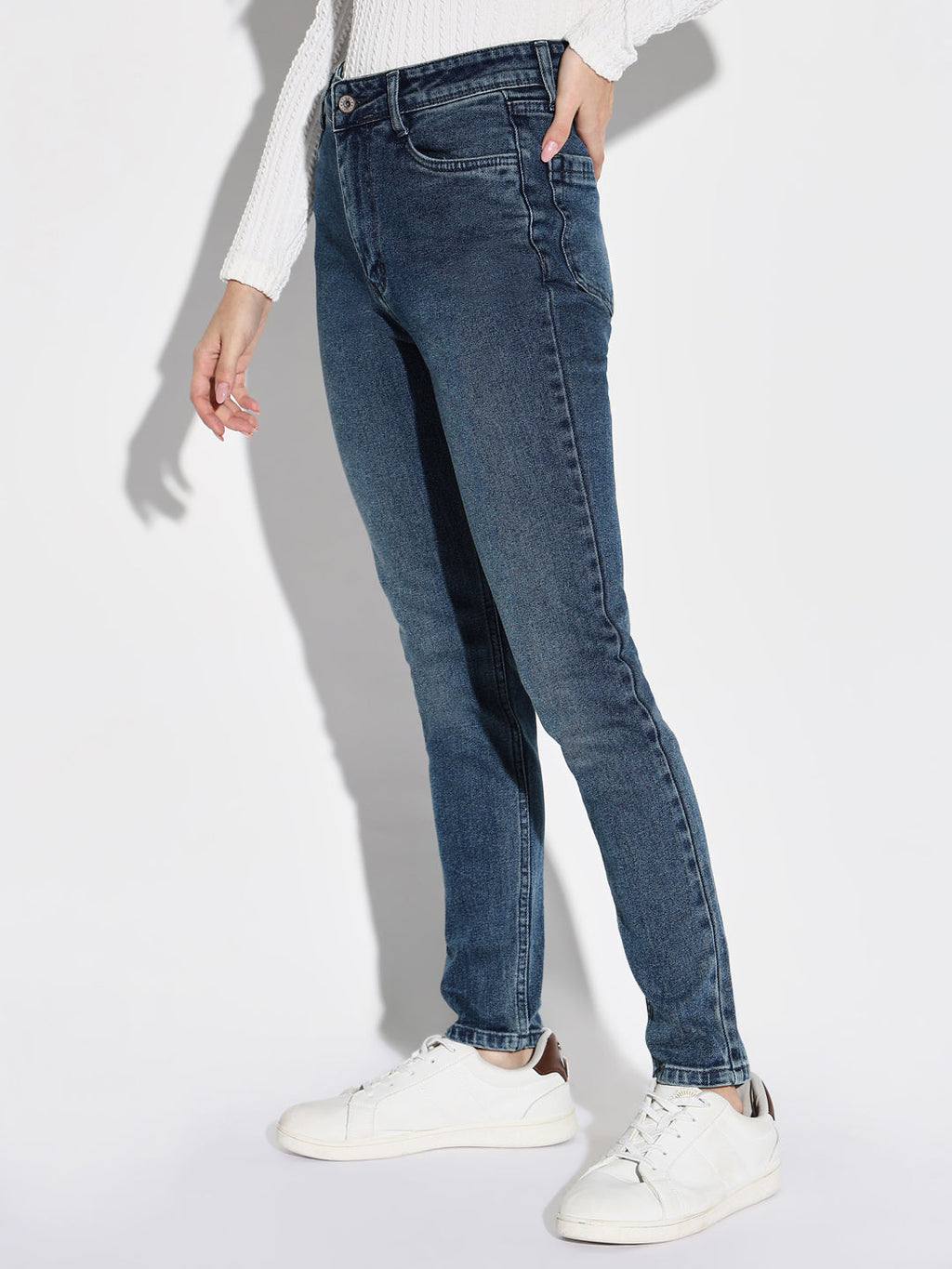 Women's Blue Mid-Rise Comfort Slim Fit Light Fade Acid Wash Stretchable Jeans