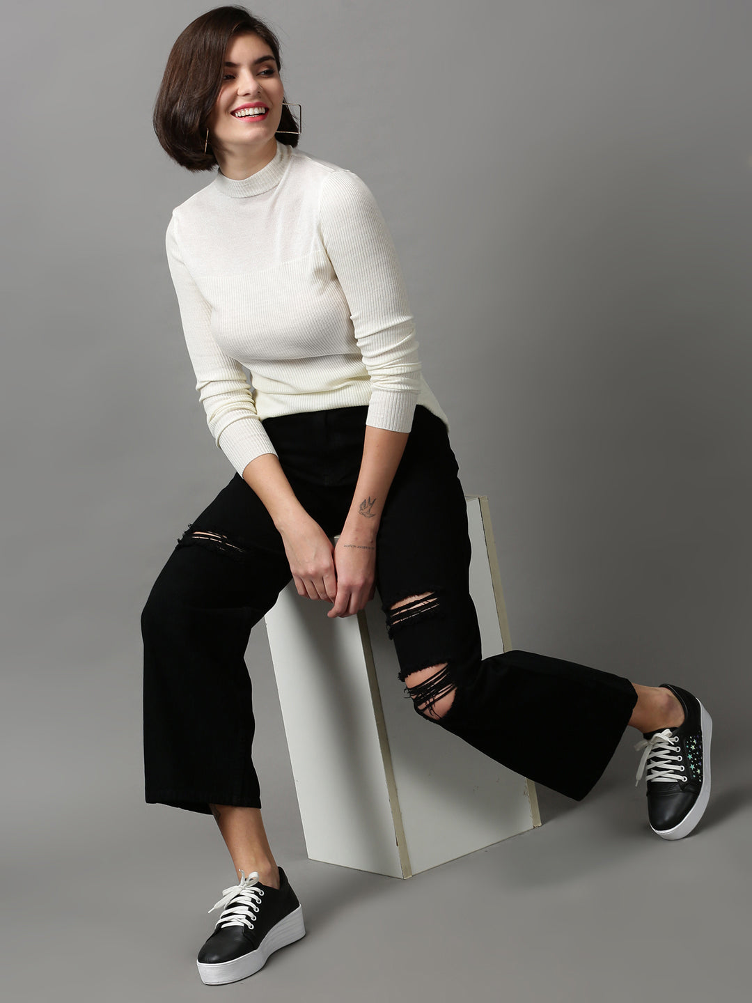 Women's Black Wide Leg Slash Knee Jeans