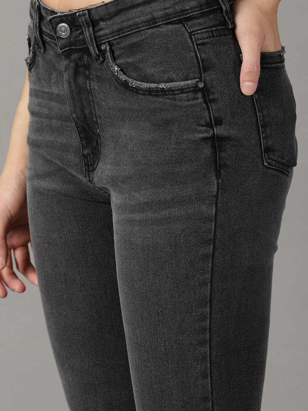 Women's Grey Slim Fit High-Rise Light Fade Stretchable Jeans