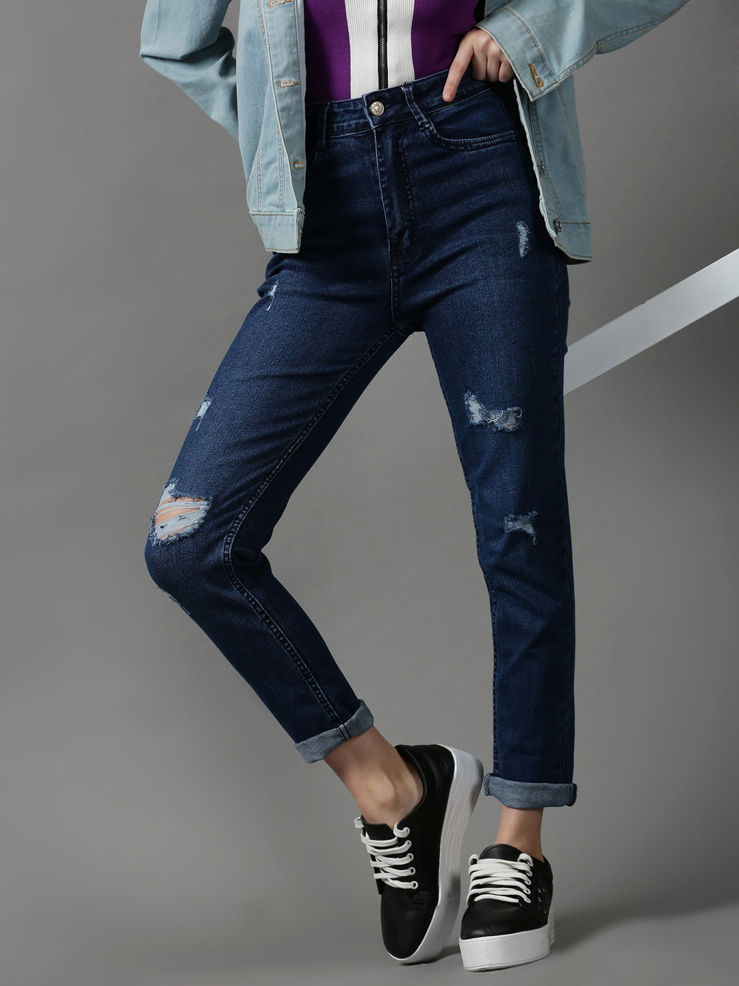 Women's Navy Blue Slim Fit Mildly Distressed Light Fade Stretchable Denim Jeans