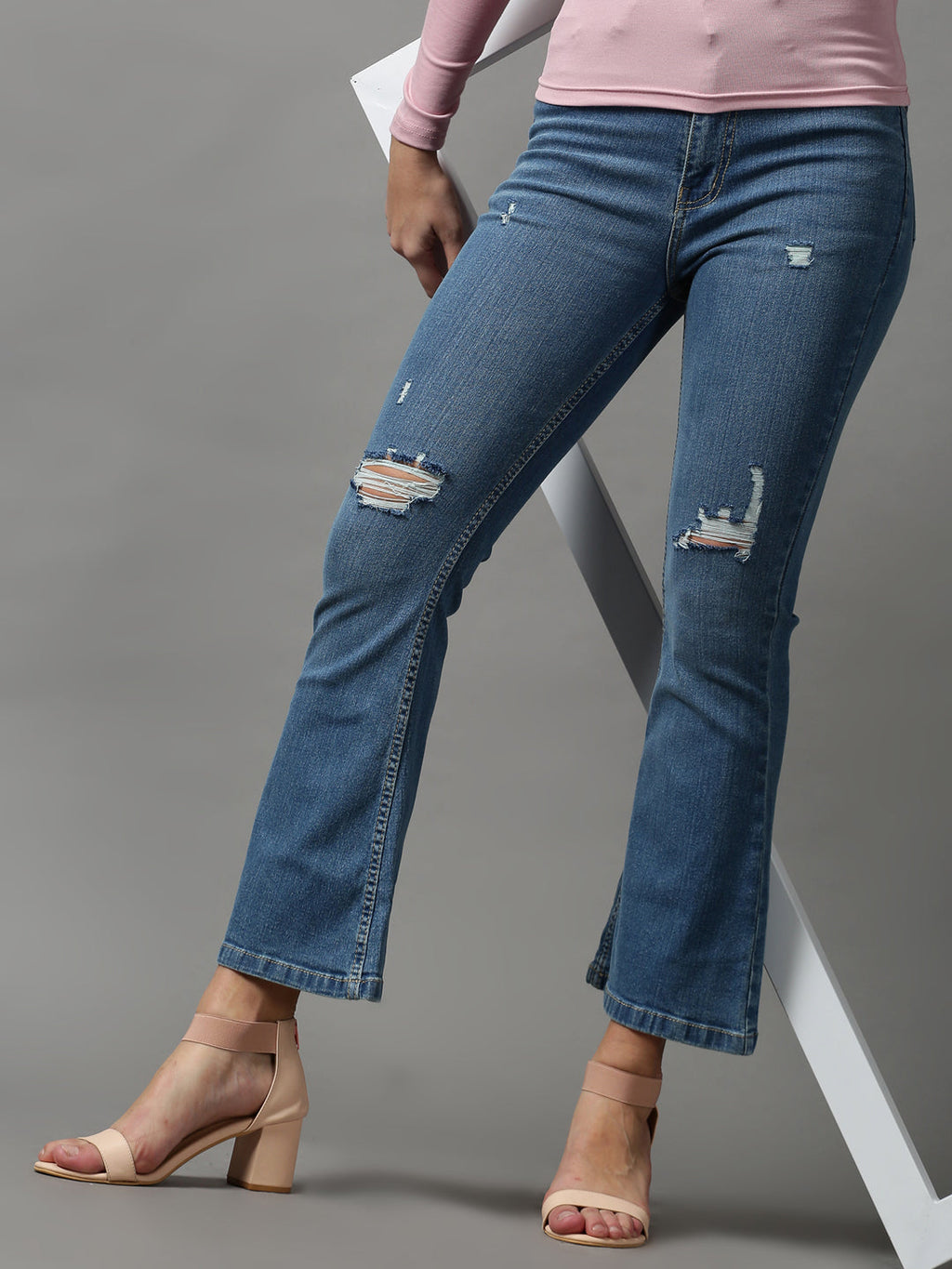Women's Blue Bootcut Mildly Distressed Light Fade Stretchable Denim Jeans