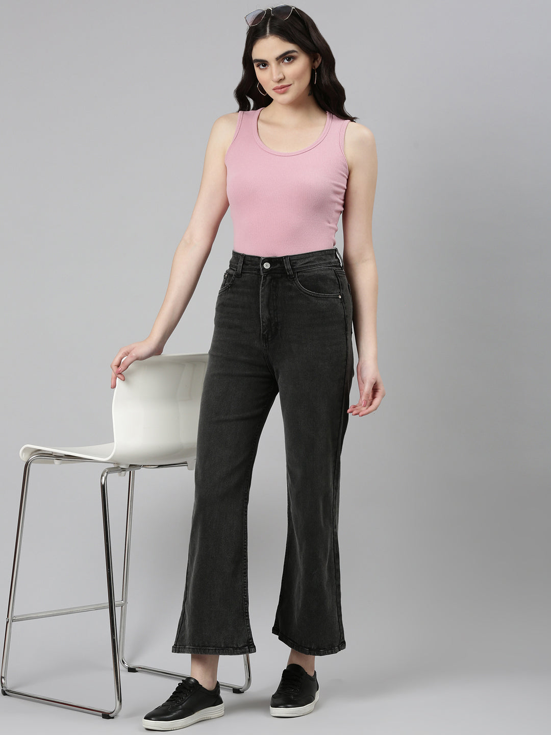 Women's Dark Grey Wide Leg Mid-Rise Cropped Denim Jeans