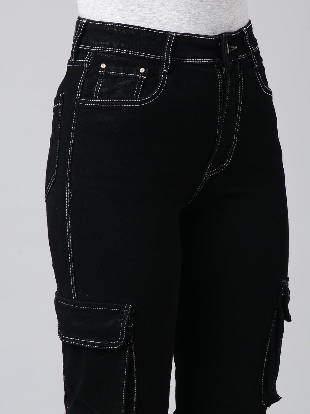 Women's Black Straight Fit Stretchable Cargo Jeans