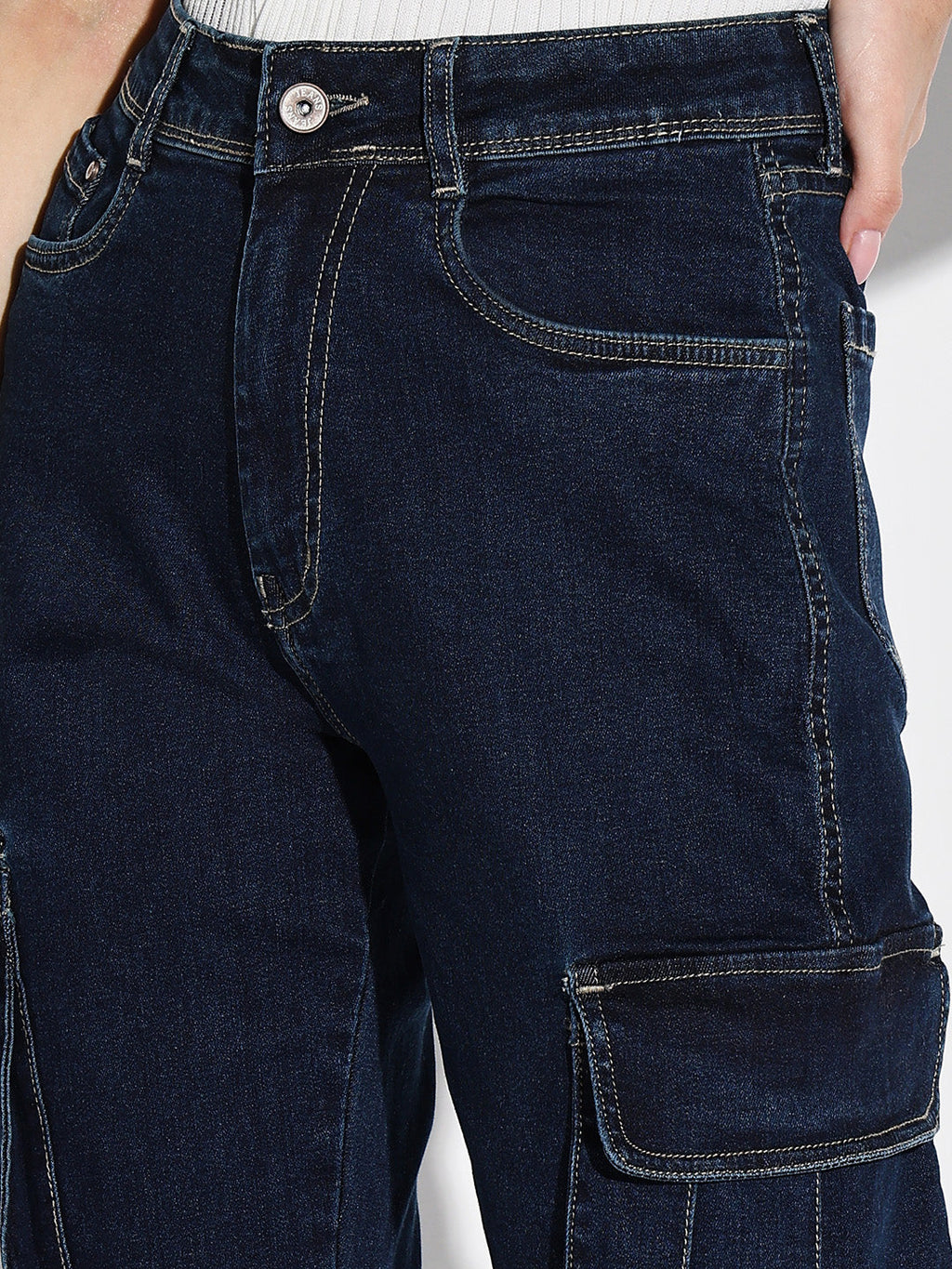 Women's Navy Blue Comfort Straight Fit Light Fade Stretchable Jeans