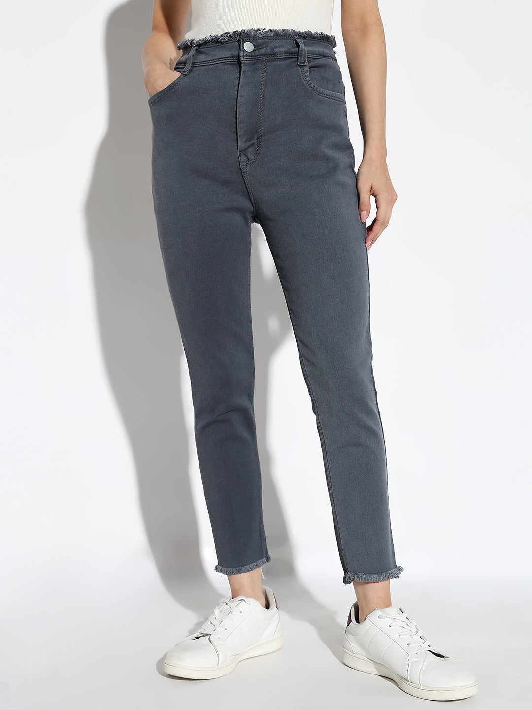Women's Grey Comfort Slim Fit Light Fade Cotton Stretchable Jeans