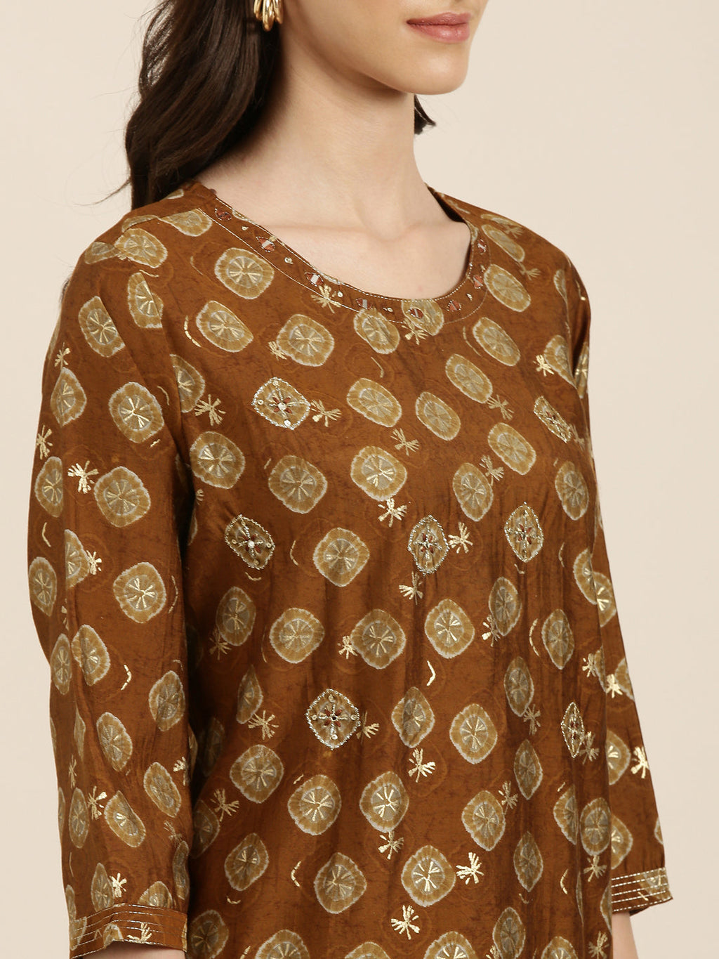 Women's Brown Ethnic Motifs Printed Sequinned Kurta